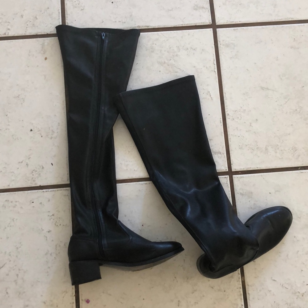 Over the knee size 13 but they run small like 12